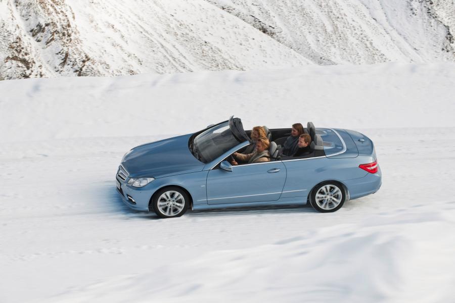  Mercedes-Benz E-Class Cabriolet 2010 года  (фото 24 из 143)